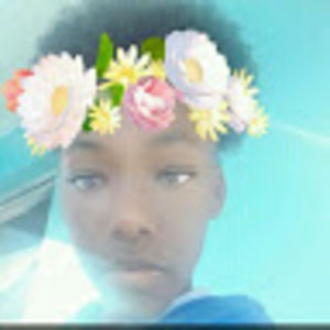 Meet your Posher, Joniqua